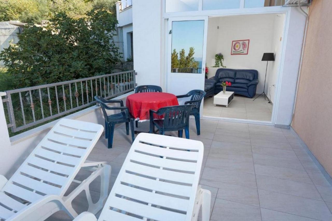 Summerheaven Apartments Podgora Esterno foto