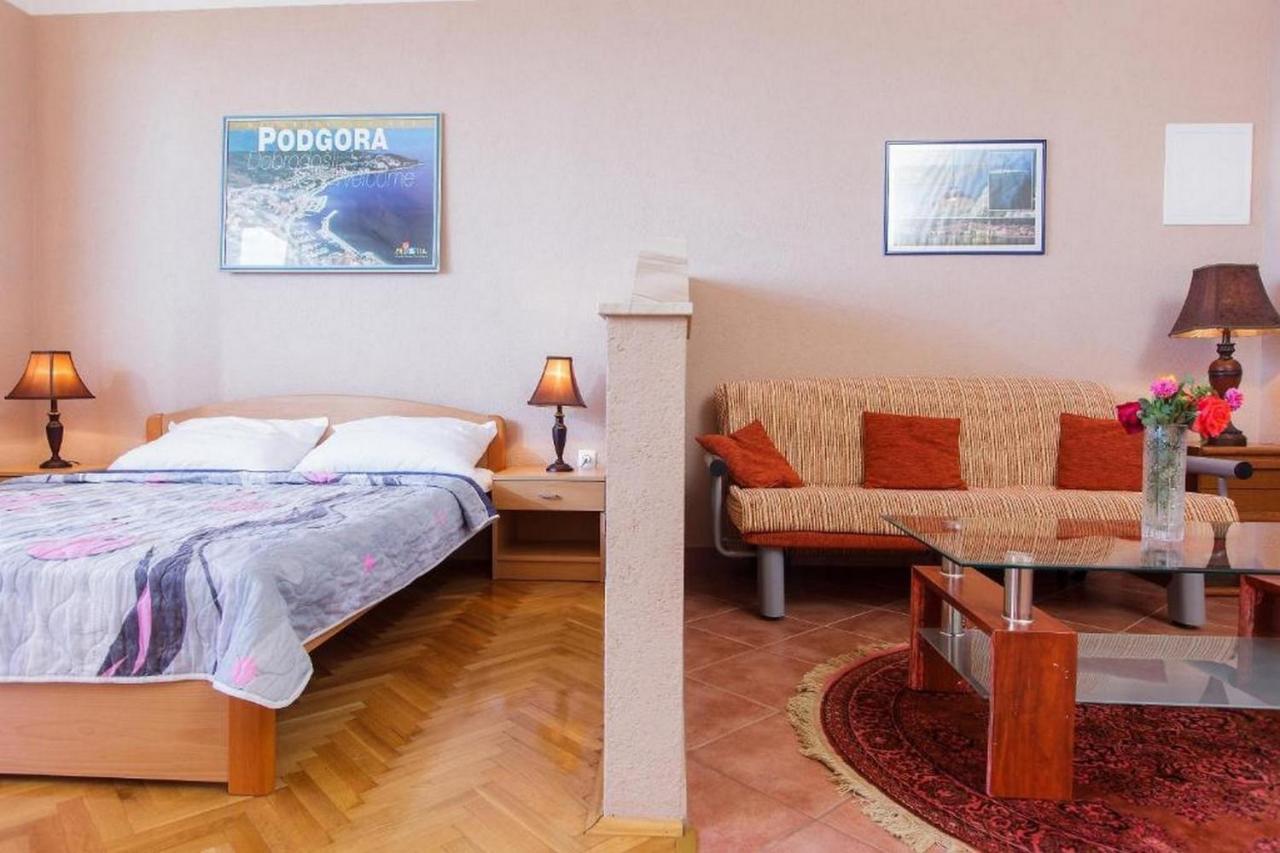 Summerheaven Apartments Podgora Esterno foto